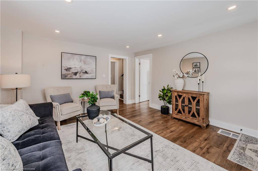 Drayton, ON N0G 1P0,36 Wood Street