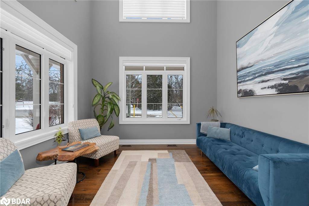 Barrie, ON L4N 7S9,376 Tollendal Mill Road