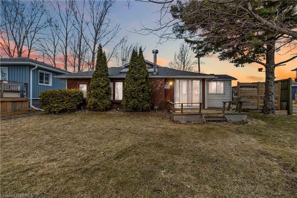 Selkirk, ON N0A 1P0,19 Melville Lane