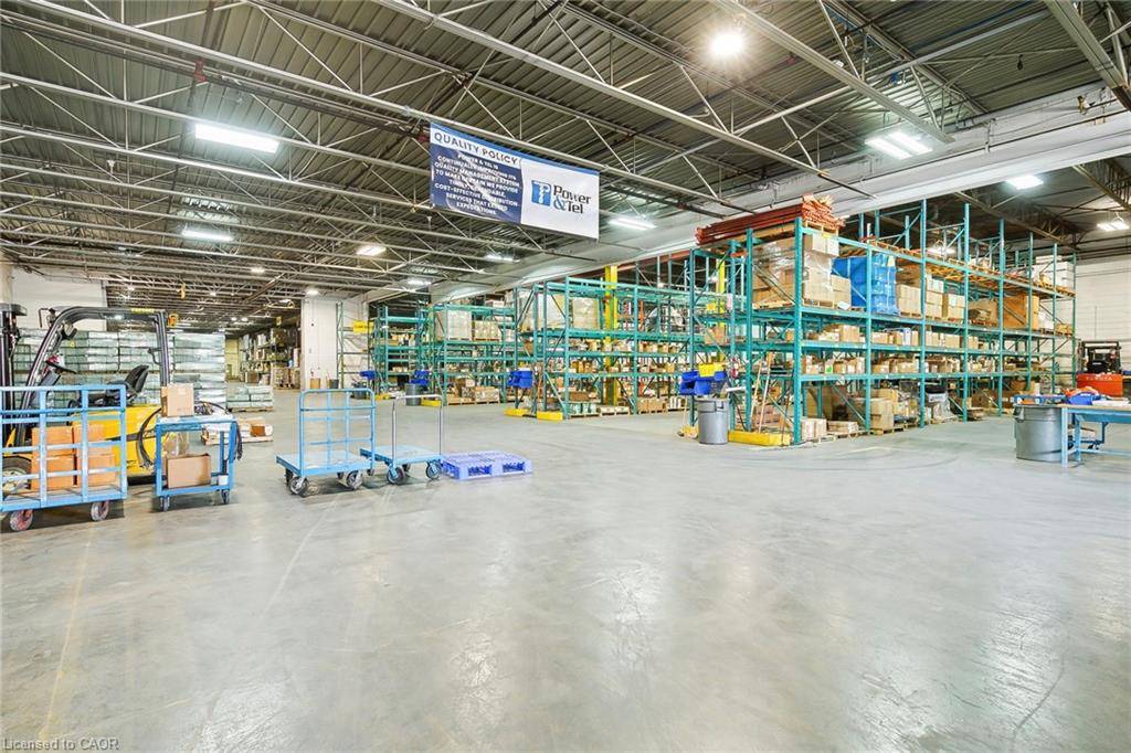 Burlington, ON L7T 0B4,1141 King Road #2