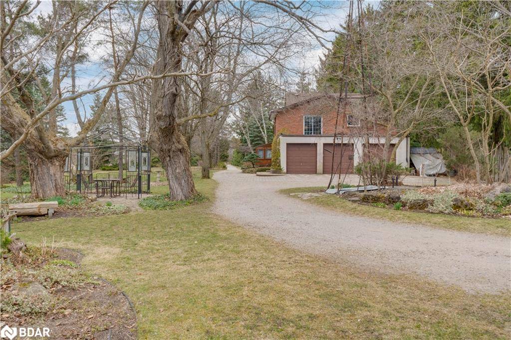 Innisfil, ON L9S 3R9,7089 5th Sideroad