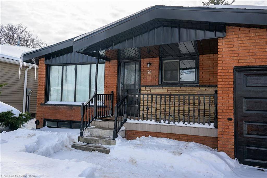 Hamilton, ON L8T 2V5,38 Dubarry Boulevard
