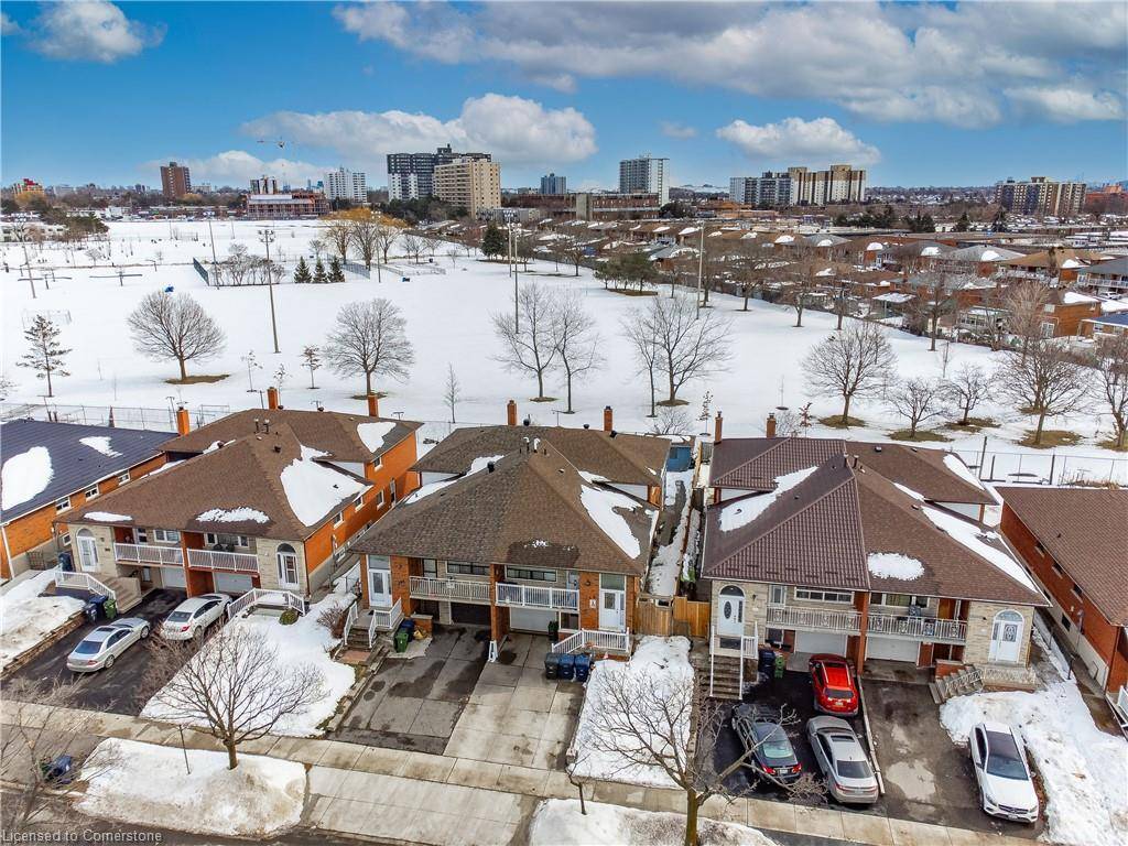 Toronto, ON M3N 1K6,182 Firgrove Crescent
