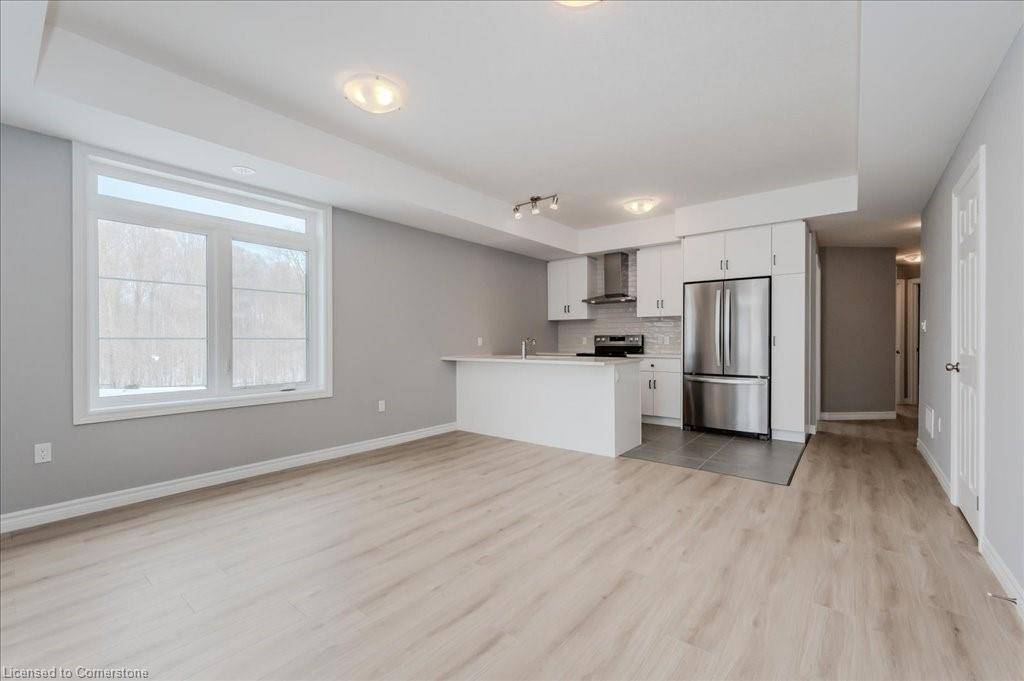 Kitchener, ON N2R 0T6,120 Lomond Lane