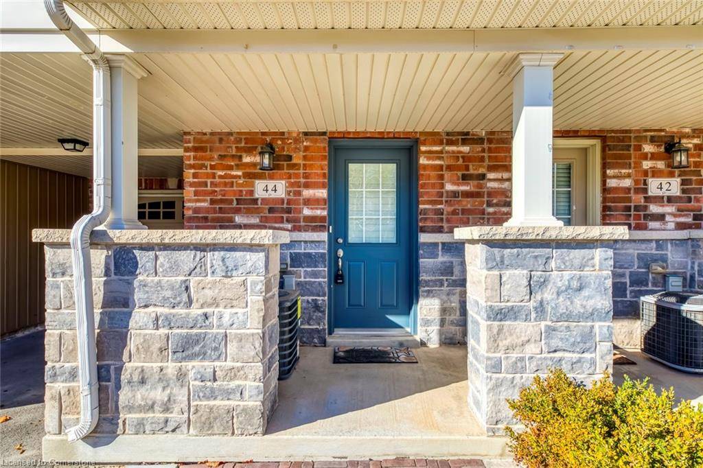 Waterdown, ON L8B 0S9,44 Nisbet Boulevard