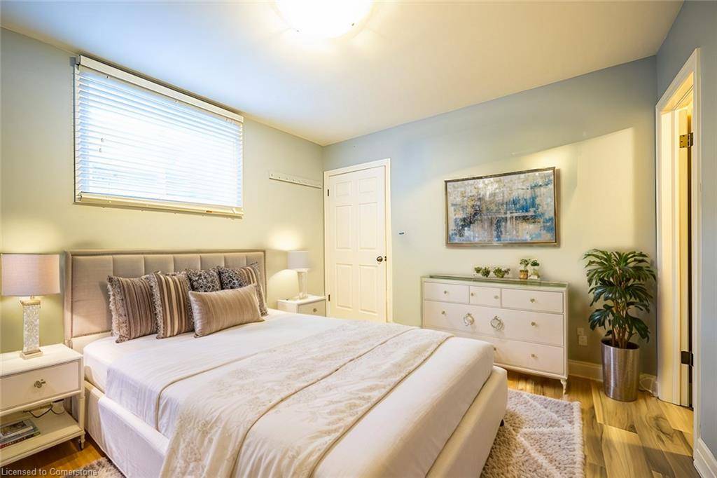 Kitchener, ON N2R 1P9,275 Old Huron Road #28