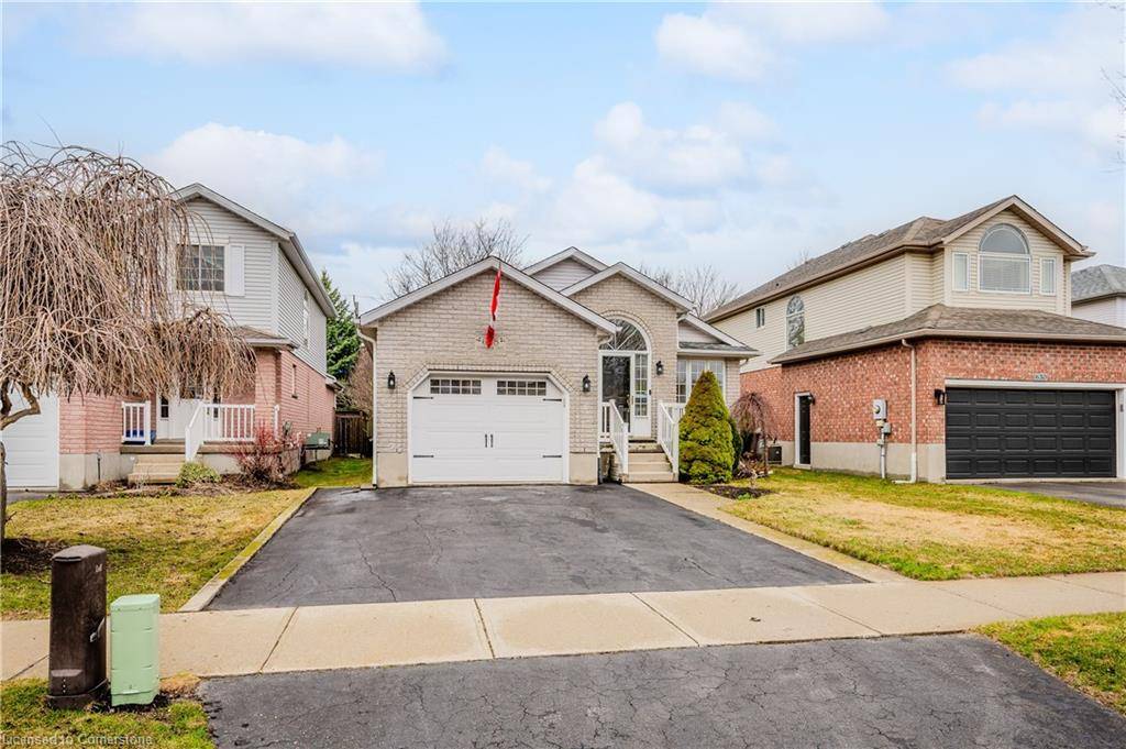 Waterloo, ON N2K 4A5,628 Spinnaker Crescent