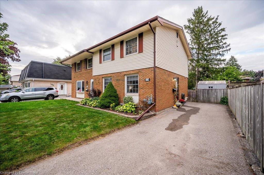 Woodstock, ON N4S 7N9,1011 Nesbitt Crescent #B
