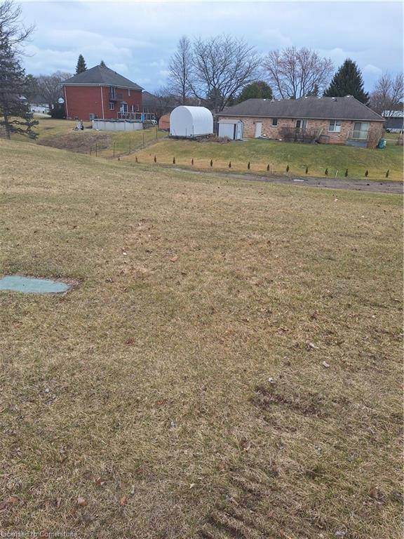 Courtland, ON N0J 1E0,72 Talbot Street