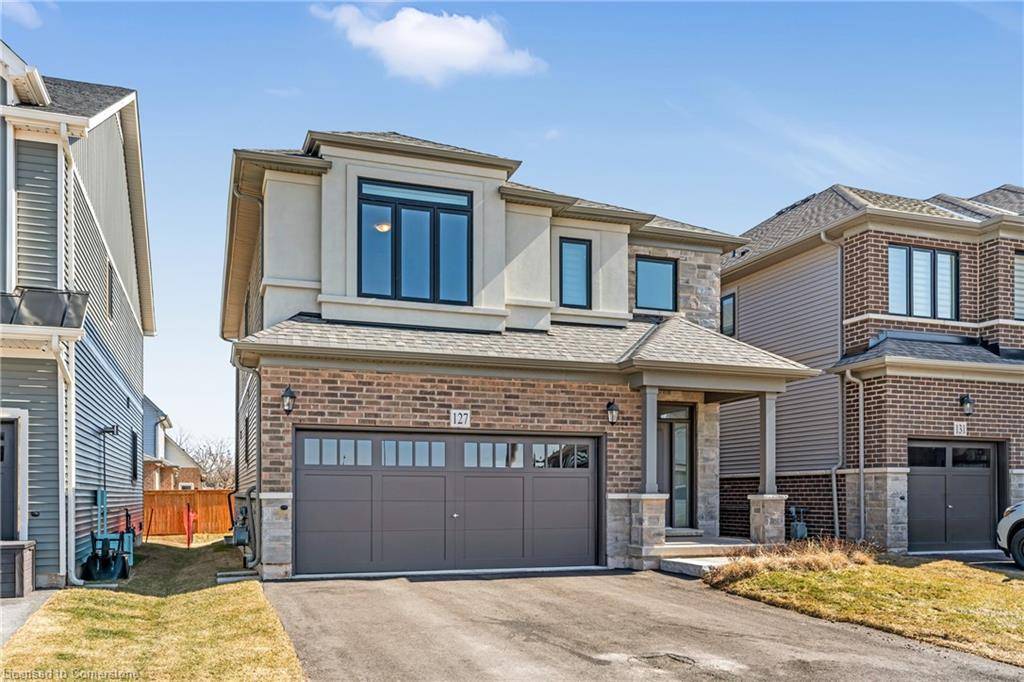 Stoney Creek, ON L8E 0K9,127 Starfire Crescent