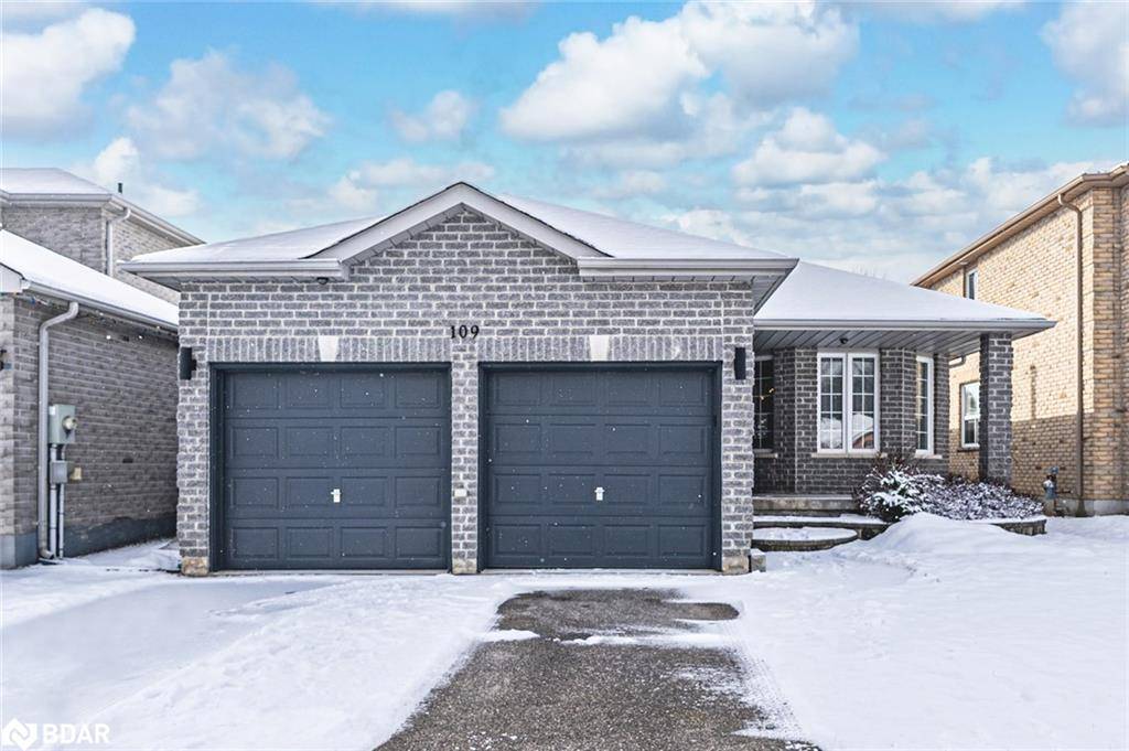Barrie, ON L4N 0N7,109 Ruffet Drive