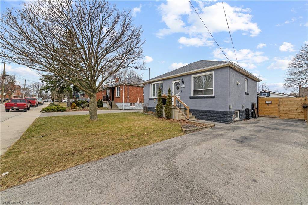 Hamilton, ON L9A 4G2,198 East 15th Street