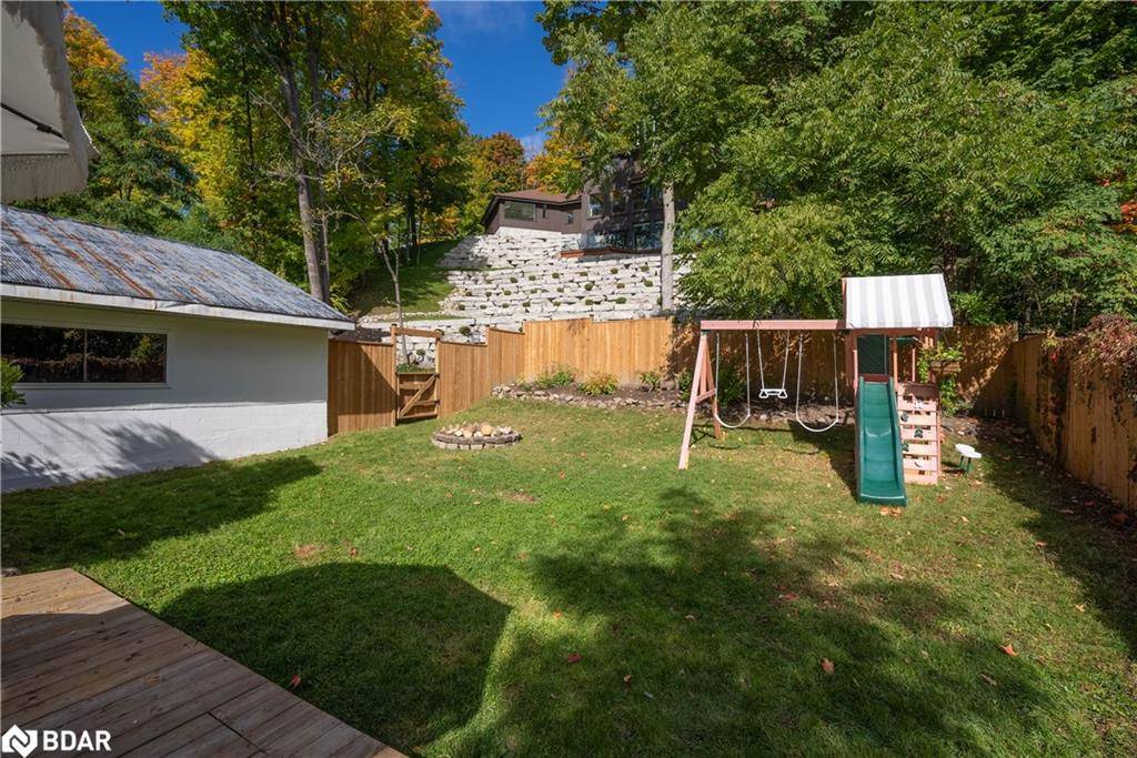 Barrie, ON L4M 1E4,190 Shanty Bay Road