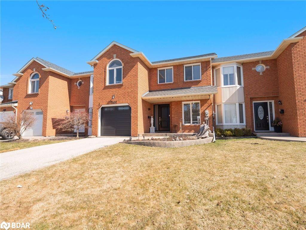 Burlington, ON L7M 3S3,2107 Chrisdon Road