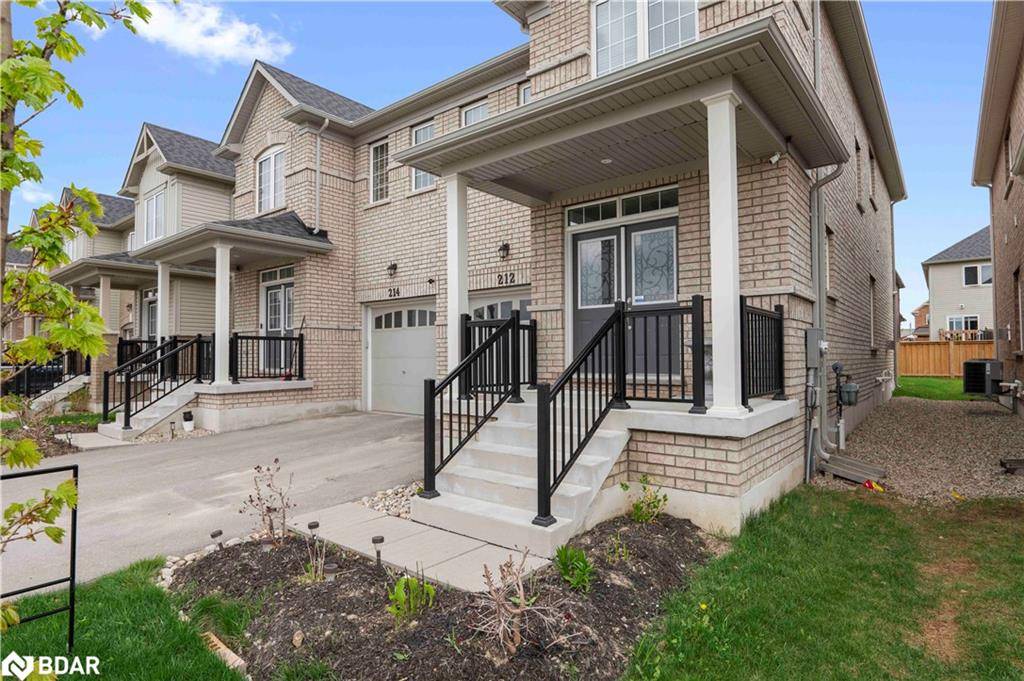 Shelburne, ON L9V 3X1,212 Barnett Drive
