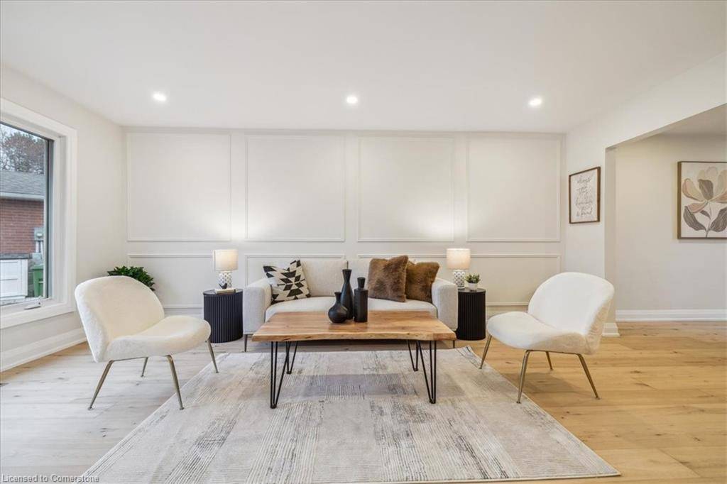 Waterdown, ON L9H 7E2,55 Glaceport Avenue