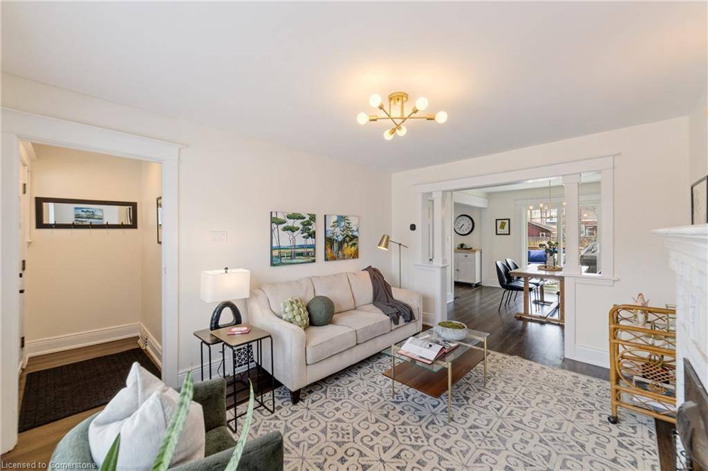 Hamilton, ON L8H 5A5,63 Barons Avenue N