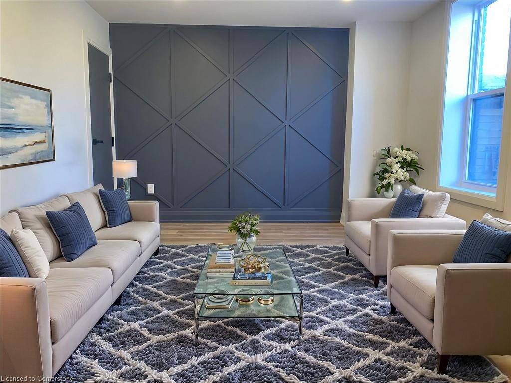Hamilton, ON L8L 6C3,15 Greenaway Avenue #1