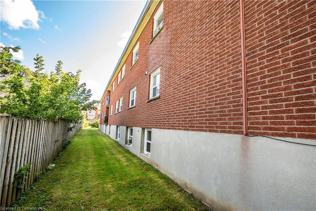 Kitchener, ON N2H 4E1,199 Ahrens Street W