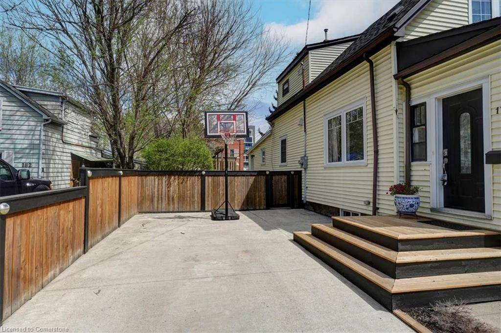 Hamilton, ON L8P 1P6,178 Canada Street