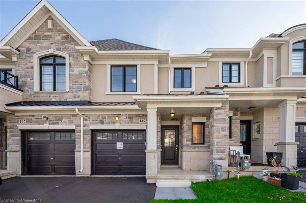 Hamilton, ON L8K 1B2,149 Aquasanta Crescent