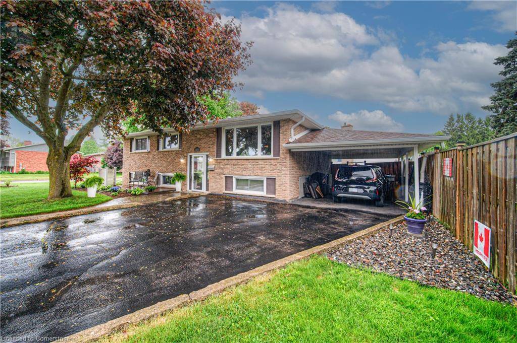 Cambridge, ON N3C 3J5,15 Westbury Crescent