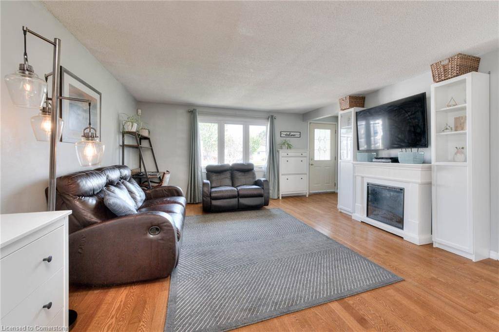 Kitchener, ON N2P 1T3,64 Harvest Court