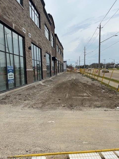 Kitchener, ON N2A 0C3,873 Fairway Road N #C-9