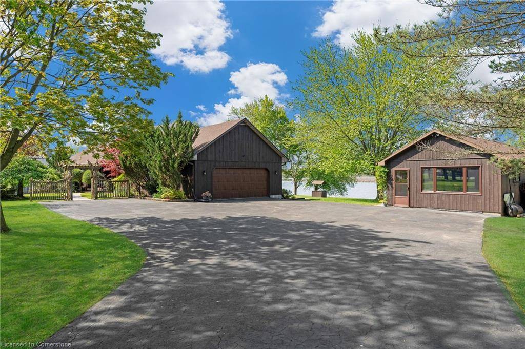 Dunnville, ON N1A 2W4,35 Haldimand Road 17