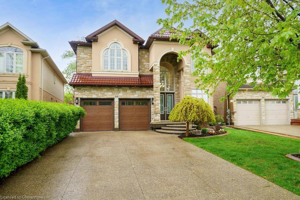 Ancaster, ON L9K 1T2,248 Cloverleaf Drive