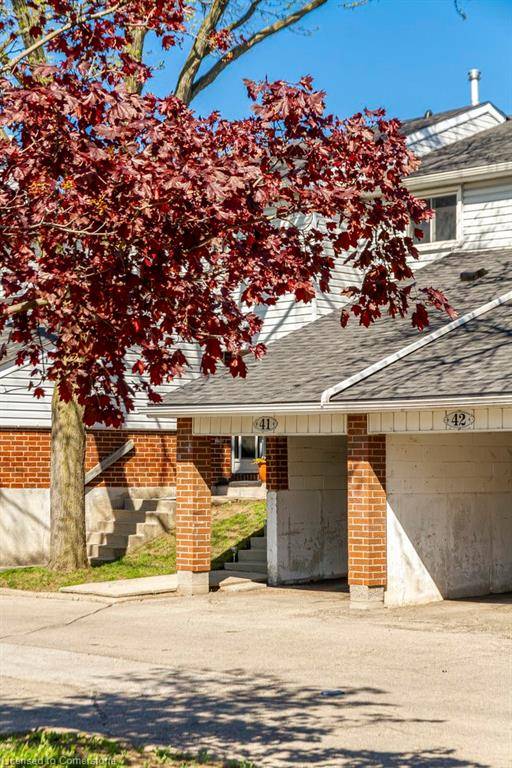 Hamilton, ON L8W 1N8,890 Limeridge Road #41