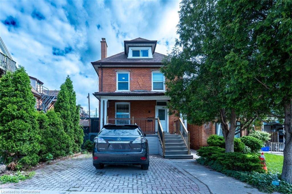 Hamilton, ON L8M 1P6,11 Aikman Avenue #APT 1