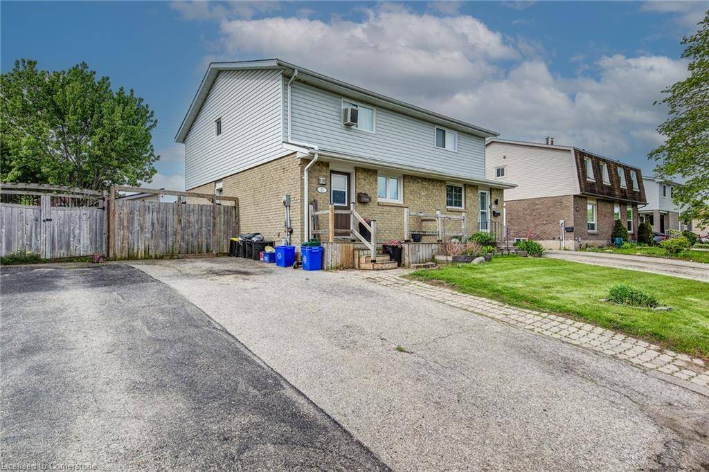 Kitchener, ON N2N 1T3,27 Meadow Woods Crescent