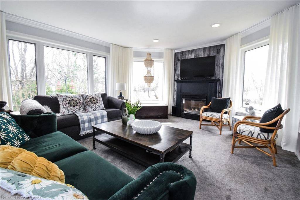 Dunnville, ON N1A 2W6,776 Sandy Bay Road