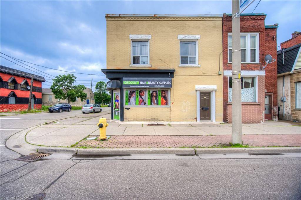 Brantford, ON N3T 3A6,183 Market Street