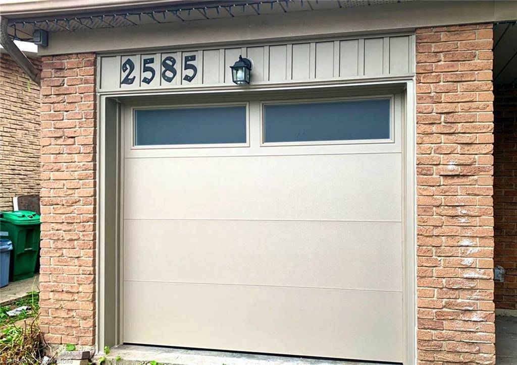 Mississauga, ON L5L 1H7,2585 Windjammer Road