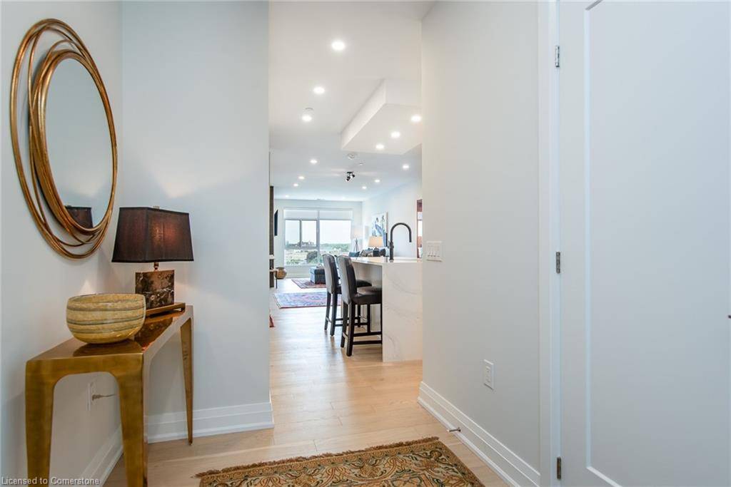 Guelph, ON N1E 5R3,71 Wyndham Street S #1106