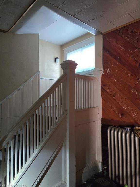 Niagara Falls, ON L2E 3V7,4689 Crysler Avenue