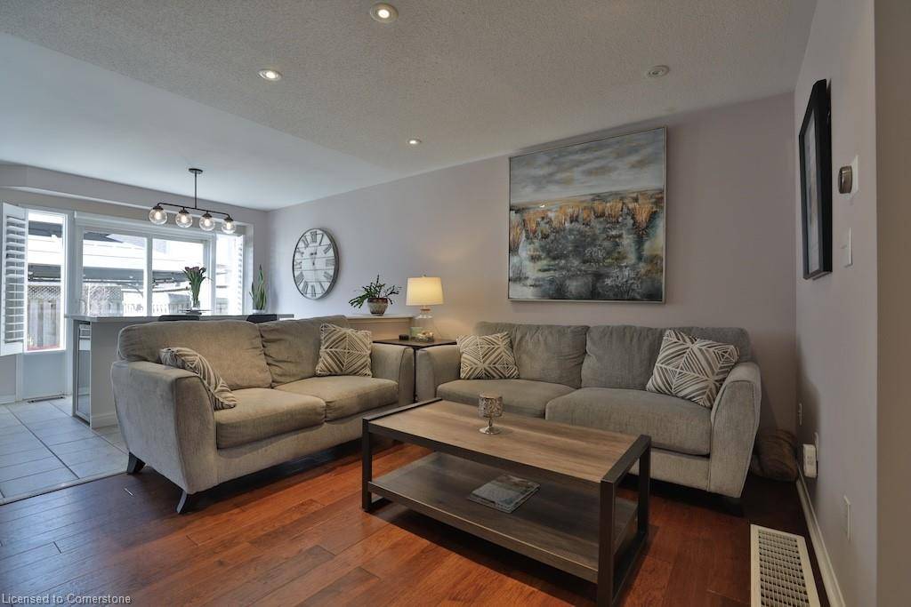 Burlington, ON L7L 7M5,2406 Curtis Road