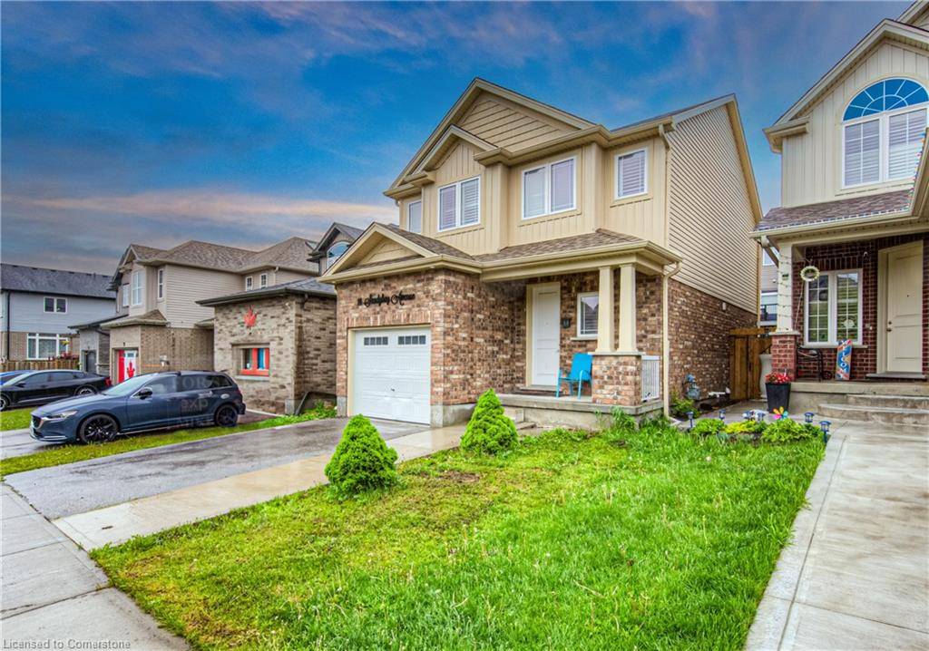 Kitchener, ON N2A 0H7,14 Sandybay Avenue