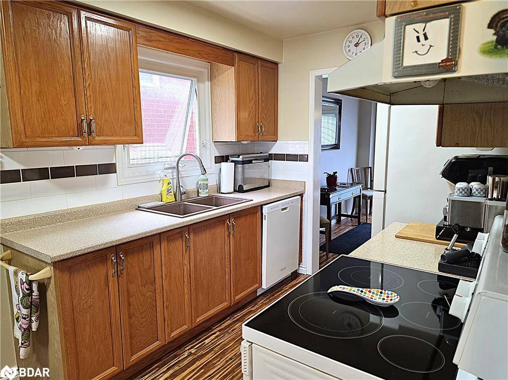 Alliston, ON L9R 1N6,120 Heydon Avenue