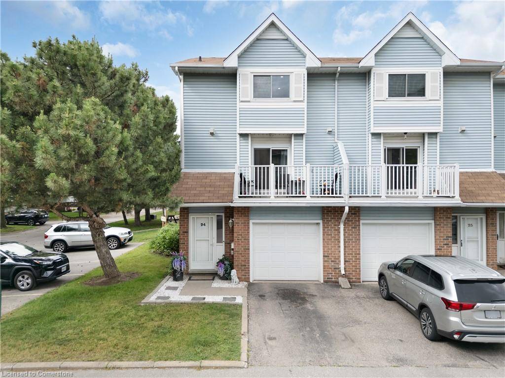 Kitchener, ON N2C 2M8,131 Traynor Avenue #24
