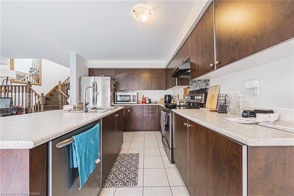 Niagara Falls, ON L2H 0N4,8258 Tulip Tree Drive