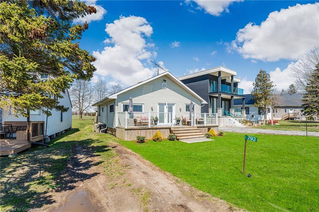 Dunnville, ON N0A 1P0,793 Lakeshore Road