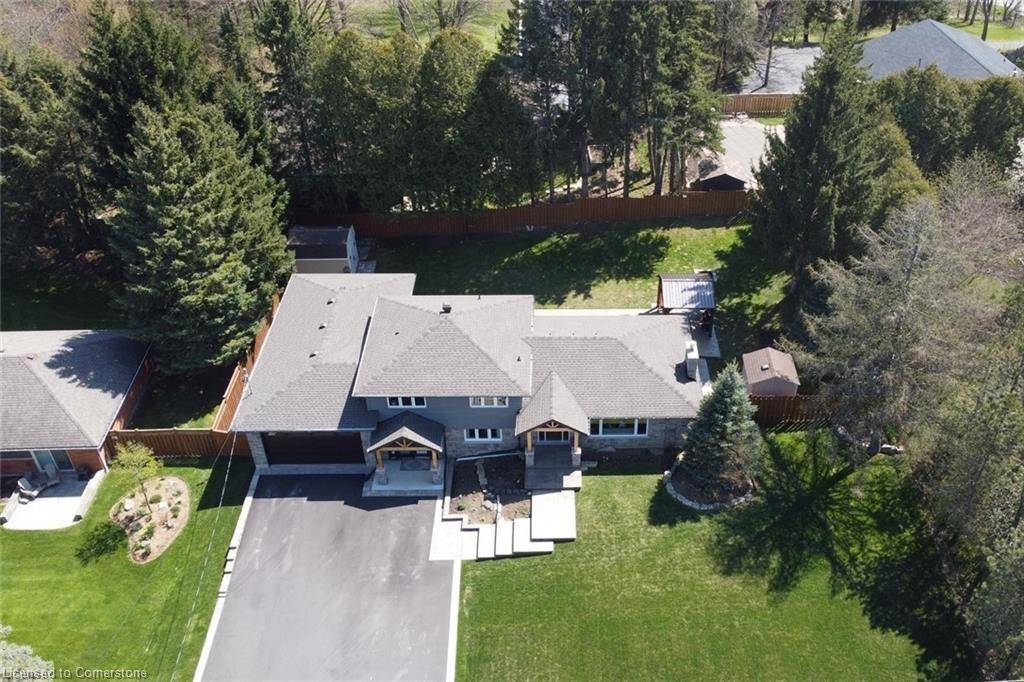 Dundas, ON L9H 5E3,6 Johnston Avenue