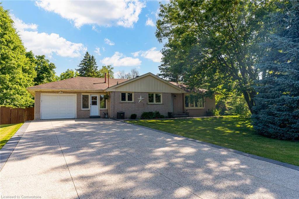 Caledonia, ON N3W 1Y1,109 Unity Side Road