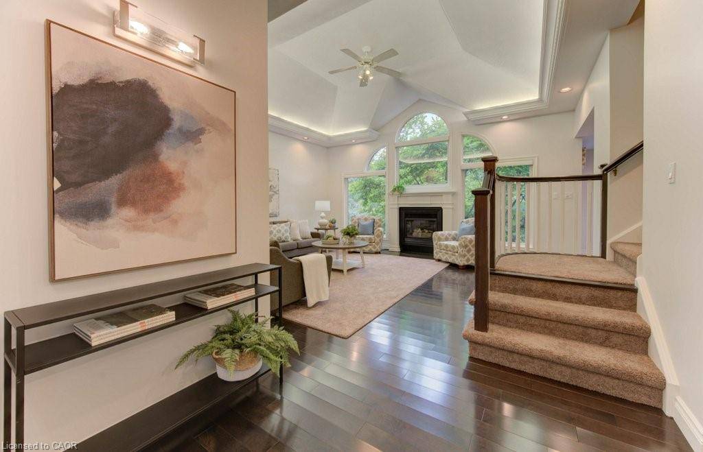 Waterloo, ON N2T 2N4,516 Chancery Lane