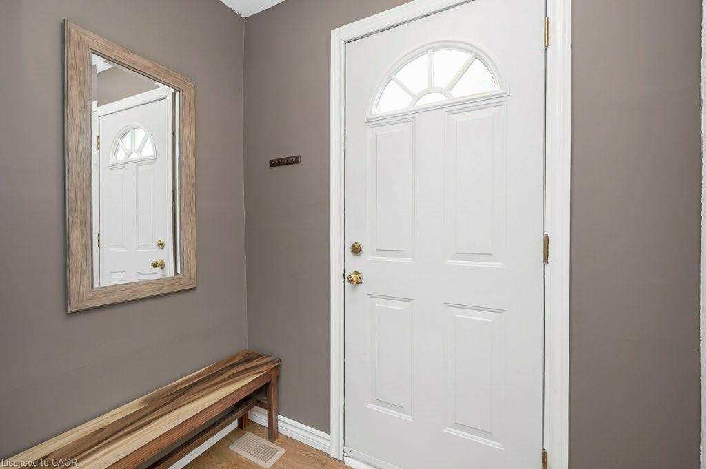 Hamilton, ON L9C 4L1,891 Garth Street