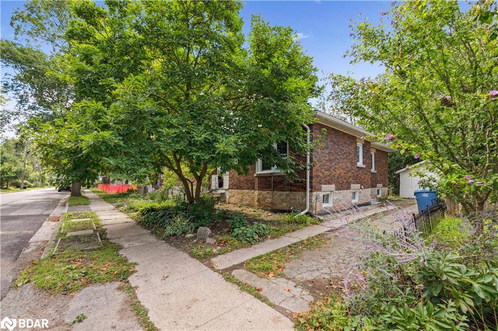 Guelph, ON N1G 1E3,21 James Street W