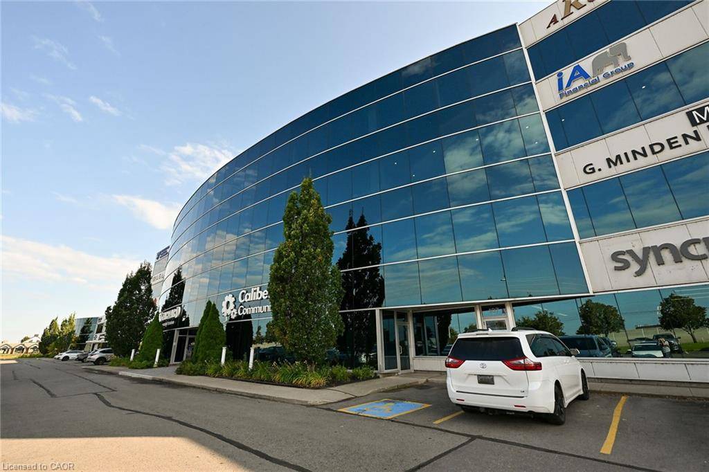 Stoney Creek, ON L8E 0C5,1100 South Service Road #423